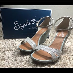 Seychelles Like You Mean It Silver/Light Blue